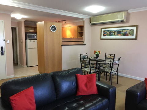 Caesia Bay Village - Surfers Gold Coast 6