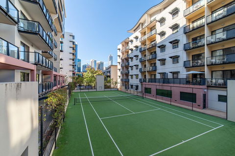 Caesia Bay Village - Surfers Gold Coast 12