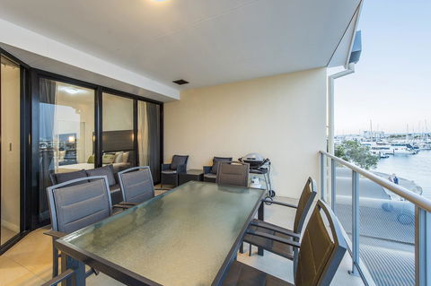 Dolphin Quay Apartments - Surfers Gold Coast 25