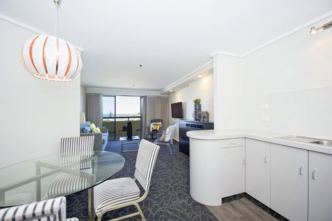 Best Western Plus Hotel Lord Forrest - Surfers Gold Coast 14