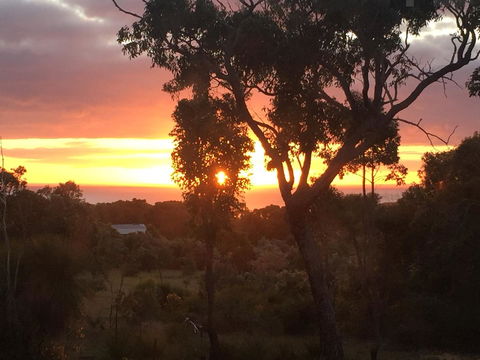 Eagle Bay House - Surfers Gold Coast 10