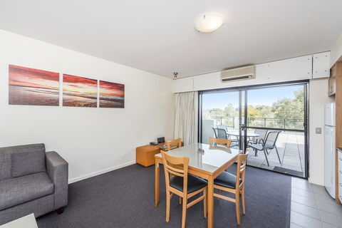 Ascot Quays Apartment 102 - Surfers Gold Coast 15