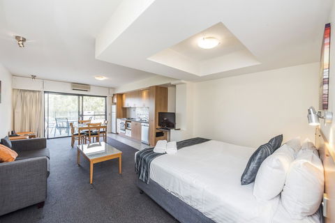 Ascot Quays Apartment 102 - Surfers Gold Coast 19