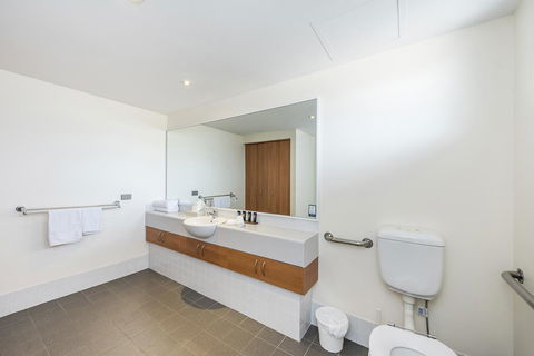 Ascot Quays Apartment 102 - Surfers Gold Coast 18