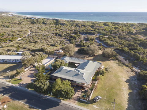 Lancelin Lodge - Surfers Gold Coast 12