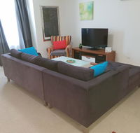 Superb 2 BR East Perth Riverside Apartment Location Comfort and Space 45 - Surfers Gold Coast