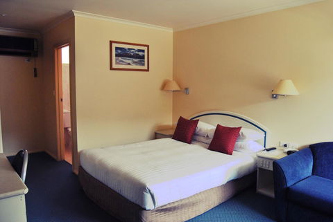Comfort Inn Devonport - Surfers Gold Coast 13