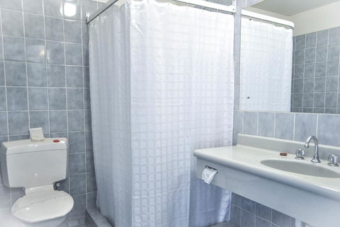 Comfort Inn Devonport - Surfers Gold Coast 42