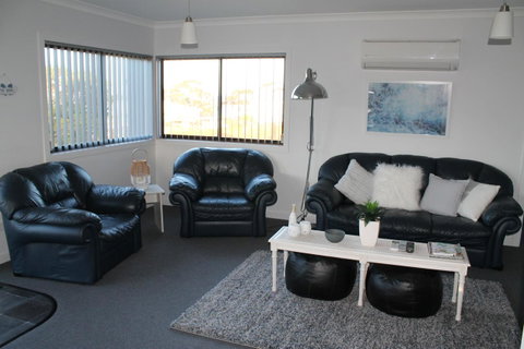 Bircoo Cottage Beach And Golf Getaway - Surfers Gold Coast 7