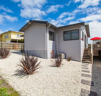 Bircoo Cottage Beach and Golf Getaway - Surfers Gold Coast