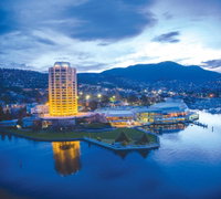 Book Sandy Bay Accommodation Vacations Surfers Gold Coast Surfers Gold Coast
