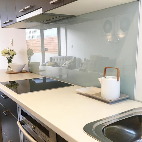 Sandy Bay Studio Apartment - Surfers Gold Coast 3