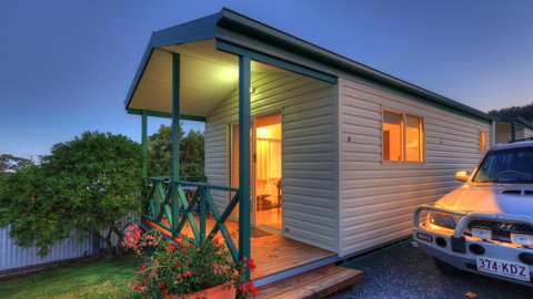 Bicheno Cabin Park - Surfers Gold Coast 10