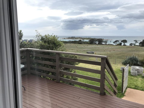 Beachend Bicheno - Surfers Gold Coast 6