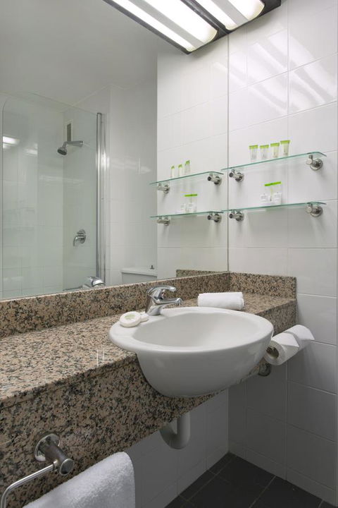 Best Western Hobart - Surfers Gold Coast 25