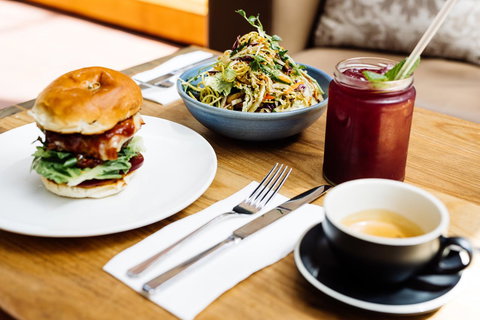 The Henry Jones Art Hotel - Surfers Gold Coast 10