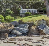 Summertime Cottage - Surfers Gold Coast