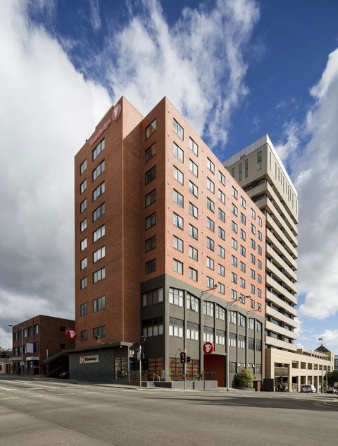 Travelodge Hotel Hobart - Surfers Gold Coast 0