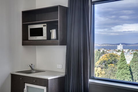 Travelodge Hotel Hobart - Surfers Gold Coast 3