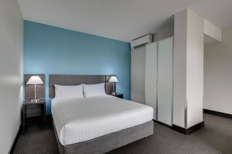 Travelodge Hotel Hobart - Surfers Gold Coast 2