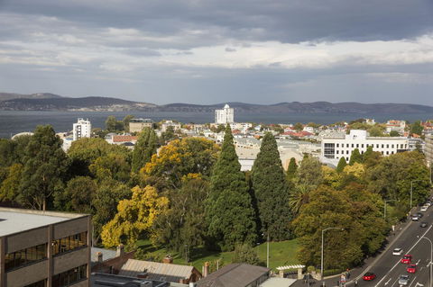 Travelodge Hotel Hobart - Surfers Gold Coast 23