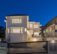 110 Hampden - Surfers Gold Coast