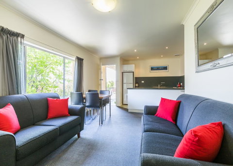 Graham Apartments - Surfers Gold Coast 18