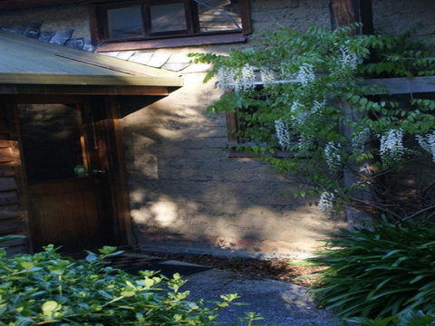 Plovers Ridge Country Retreat - Surfers Gold Coast 3