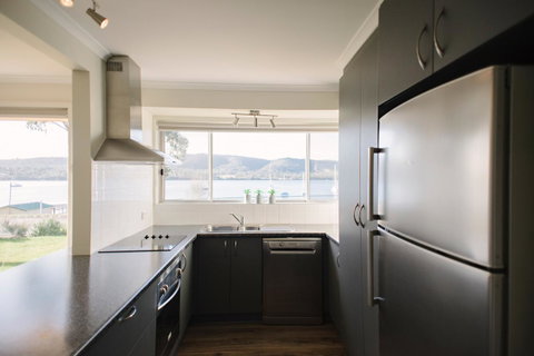 The Holiday Home People - Surfers Gold Coast 5