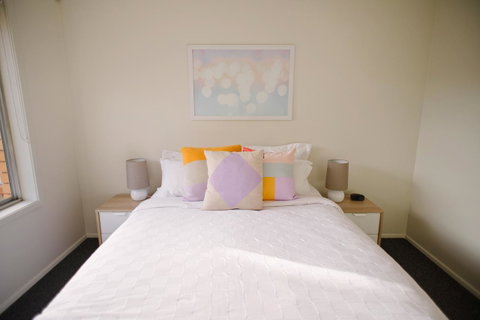 The Holiday Home People - Surfers Gold Coast 13