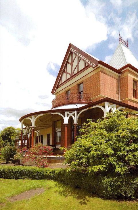Old Bishop\'s Quarters Heritage, Modern & Unique Accommodation - Surfers Gold Coast 0