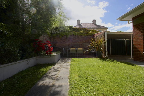 Grosvenor Court Apartments - Surfers Gold Coast 5
