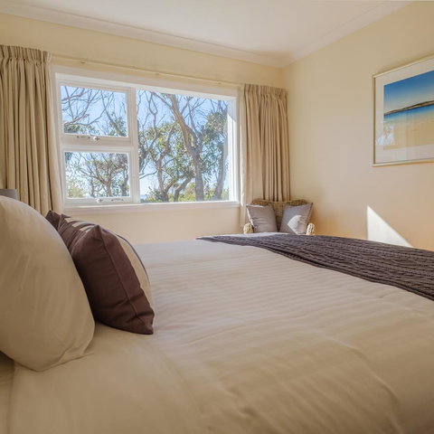 Cod Rock Point - Surfers Gold Coast 12