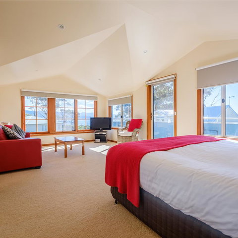 Cod Rock Point - Surfers Gold Coast 11