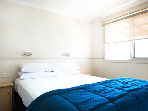 NRMA Bathurst Panorama Holiday Park - Surfers Gold Coast 1