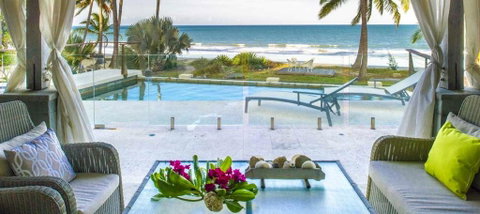 Oceans Edge Beach House At Oak Beach - Surfers Gold Coast 0