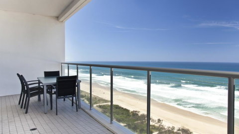 Oceanview Old Burleigh Road Broadbeach - Surfers Gold Coast 3
