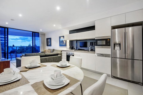 Oracle Broadbeach - Surfers Gold Coast 3