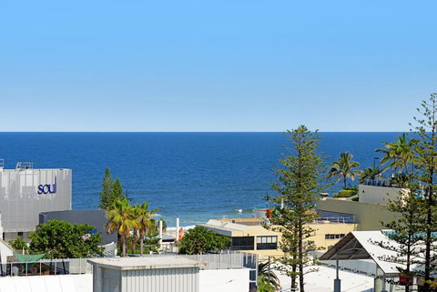 Orchid Residenses - Surfers Gold Coast 1