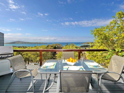 Our Place @ Fingal Bay - Surfers Gold Coast 0