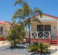 Outback Oasis Caravan Park - Surfers Gold Coast