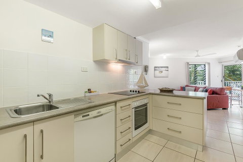 Outrigger Apartments Port Douglas - Surfers Gold Coast 2