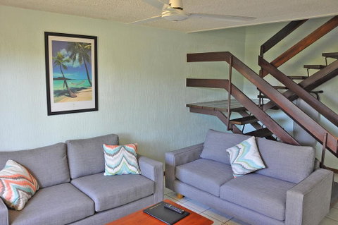 Palm Waters Holiday Villas - Surfers Gold Coast 0