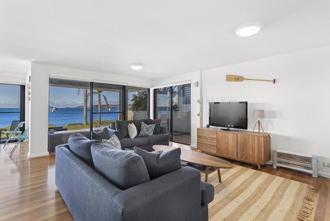 Panarea Soldiers Point Road Unit 1 197 - Surfers Gold Coast 2