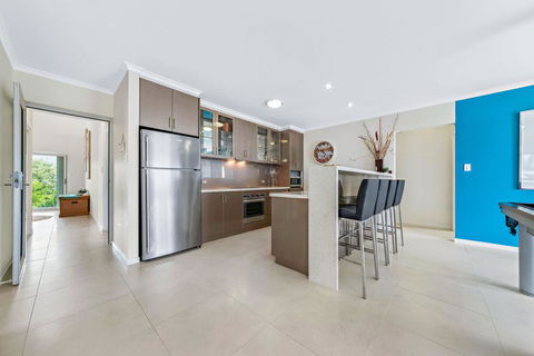 Panoramic Island Views - Shute Harbour - Surfers Gold Coast 3