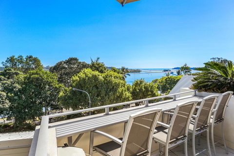 Panoramic River And Ocean Views, Noosaville - Surfers Gold Coast 1