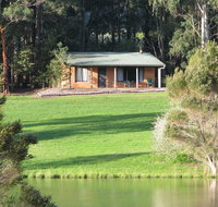 Pemberton Lake View Chalets - Surfers Gold Coast