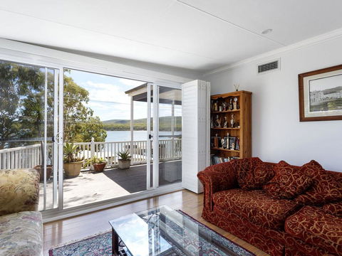 Perfect Seclusion - Top Level Only - Surfers Gold Coast 3