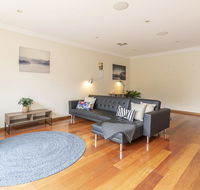 Pet Friendly Home Away From Home - Willoughby - Surfers Gold Coast