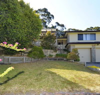 Pet Friendly Lentara St 10 - Fingal Bay - Surfers Gold Coast